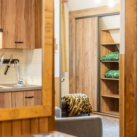 Sezamek Blisko Szlakow I Centrum *