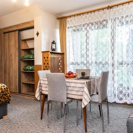 Sezamek Blisko Szlakow I Centrum * ザコパネ