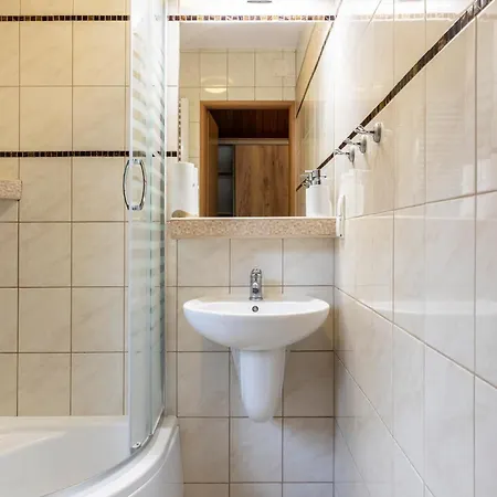 Sezamek Blisko Szlakow I Centrum *