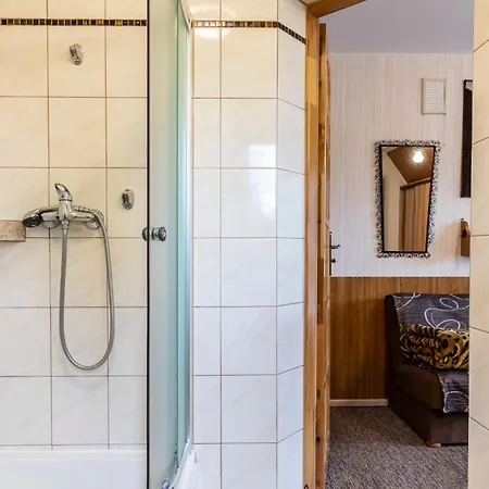 Sezamek Blisko Szlakow I Centrum